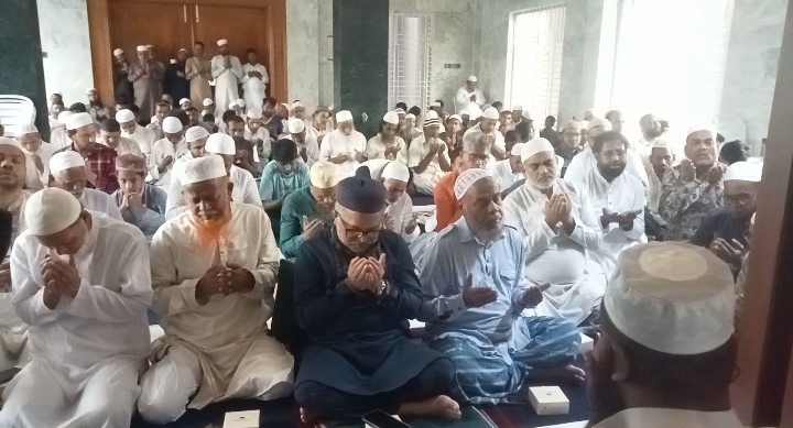 মরহুম পিতার পক্ষে হজ্ব পালনে যাচ্ছেন বায়তুল আকসা জামে মসজিদের মোতাওয়াল্লী
