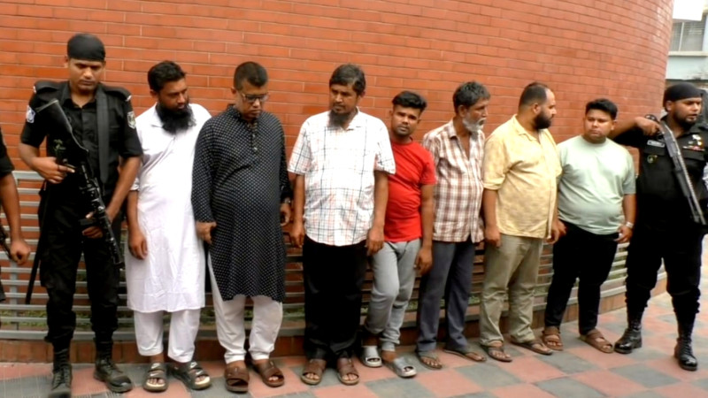 নারায়ণগঞ্জ পাসপোর্ট অফিসে অভিযান: দালাল চক্রের সাত সদস্যের সাজা
